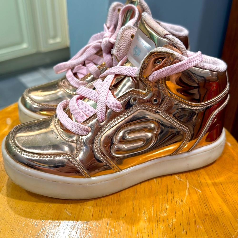 Kids Skechers High Top Pink Metallic